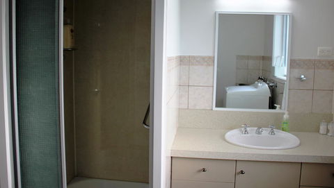 BAY OF FIRES SEACHANGE Ocean Frontage - New Castle Holiday 31