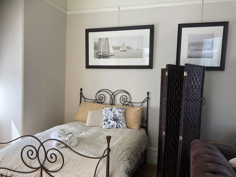 The Port Masters Lodgings - New Castle Holiday 14