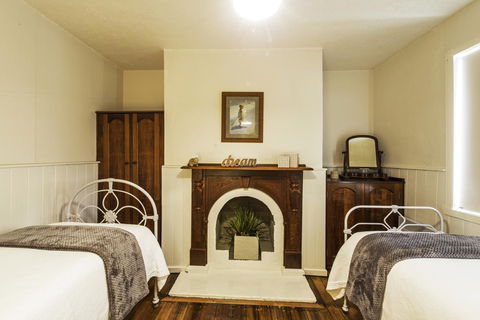 Touchwood Cottages - New Castle Holiday 16