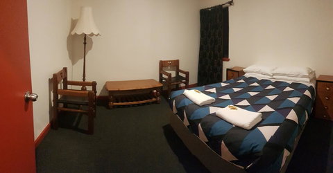 Little Nee's - New Castle Holiday 8