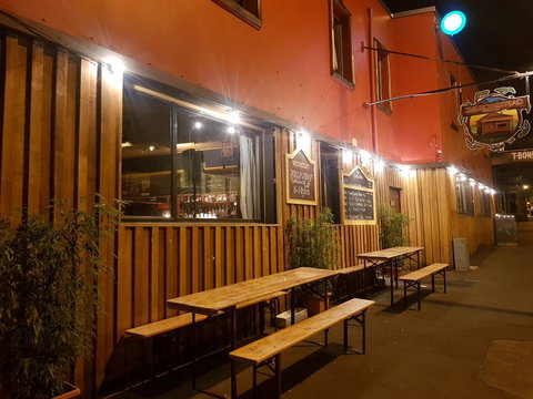 Little Nee's - New Castle Holiday 2