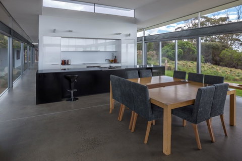 Avalon Coastal Retreat - New Castle Holiday 14