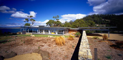 Avalon Coastal Retreat - New Castle Holiday 1