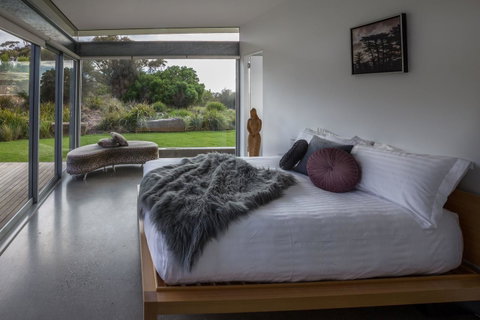 Avalon Coastal Retreat - New Castle Holiday 15