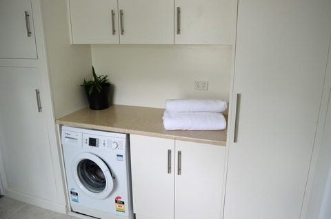 Lyttleton Cottage - New Castle Holiday 8