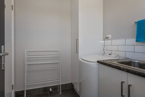 The Wellington Bed And Breakfast - New Castle Holiday 19