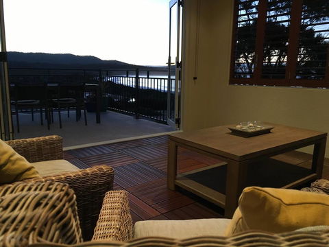 Villa 2 Bay Of Fires - New Castle Holiday 5