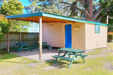 Strahan Beach Tourist Park - New Castle Holiday 14