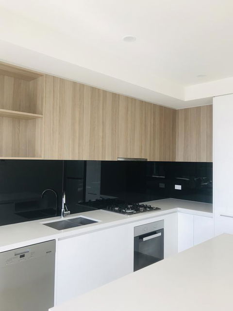 Ellia Doncaster Apartment - New Castle Holiday 24