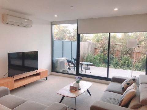 Ellia Doncaster Apartment - New Castle Holiday 3