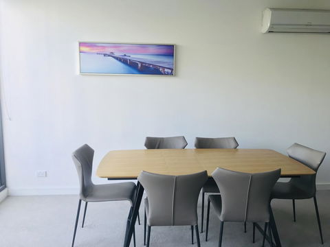 Ellia Doncaster Apartment - New Castle Holiday 19