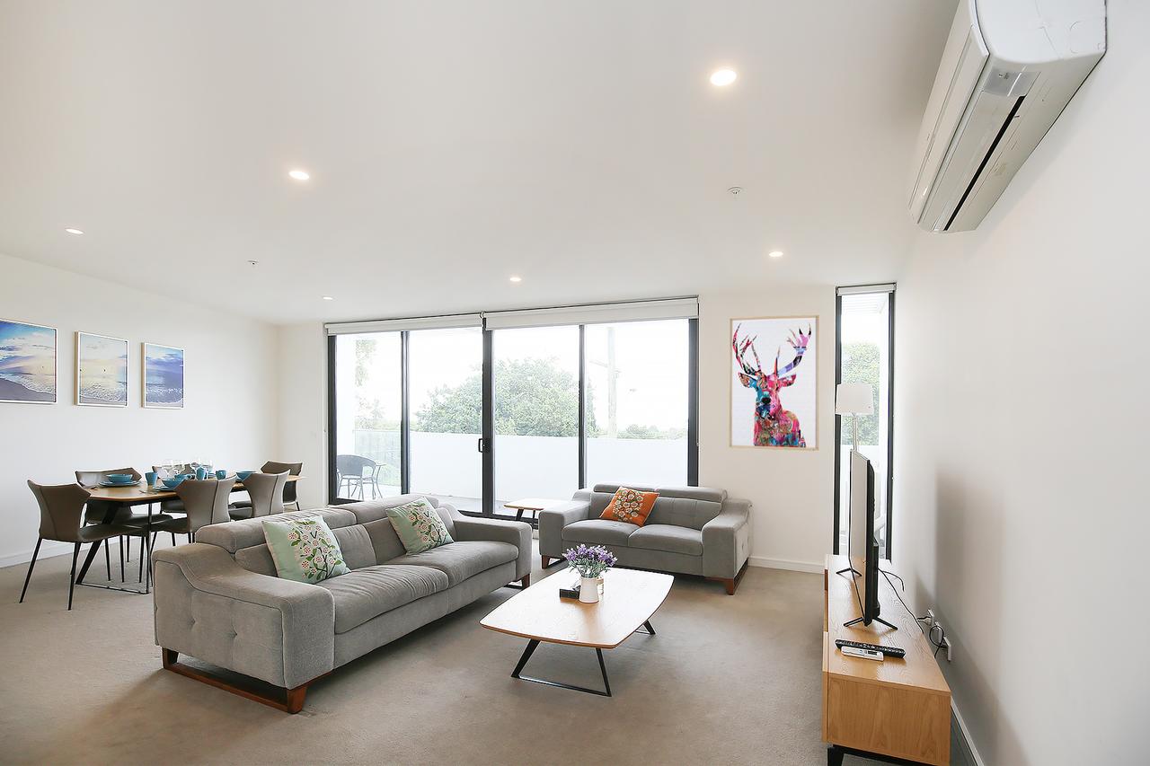 Doncaster VIC New Castle Holiday