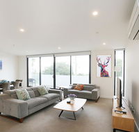 Ellia Doncaster Apartment - New Castle Holiday