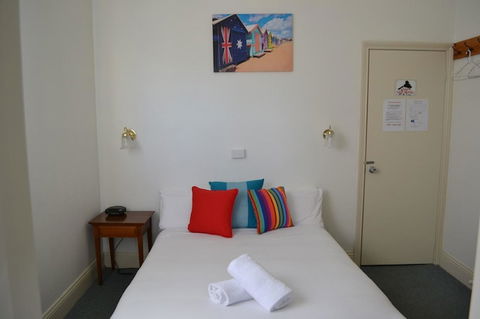 Point Lonsdale Guest House - New Castle Holiday 11