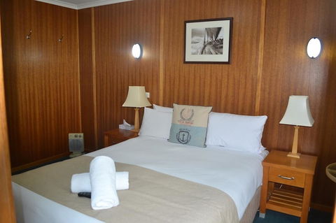 Point Lonsdale Guest House - New Castle Holiday 6