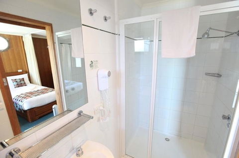 Point Lonsdale Guest House - New Castle Holiday 23