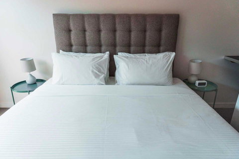 The Apollo - New Castle Holiday 6