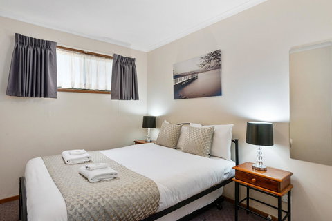 High Country Holiday Park - New Castle Holiday 11