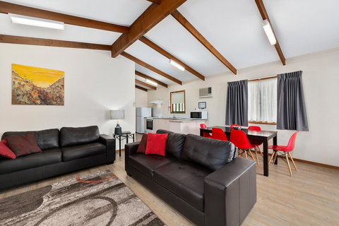 High Country Holiday Park - New Castle Holiday 8