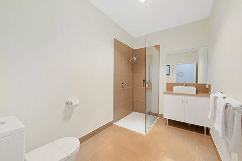 High Country Holiday Park - New Castle Holiday 1