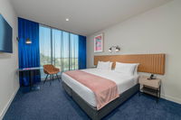 Book Epping Accommodation Vacations New Castle Holiday New Castle Holiday