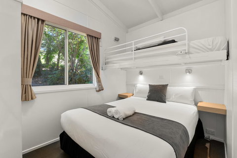 Bright Riverside Holiday Park - New Castle Holiday 9