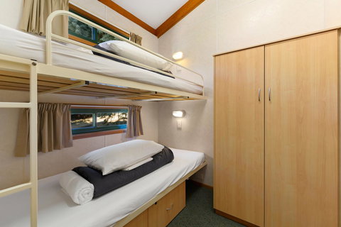 Bright Riverside Holiday Park - New Castle Holiday 18