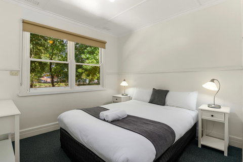 Bright Riverside Holiday Park - New Castle Holiday 24