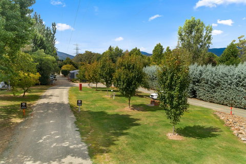 Bright Riverside Holiday Park - New Castle Holiday 16