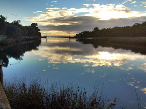 Lorne Surf Apartments - New Castle Holiday 17