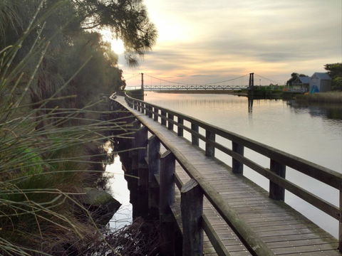 Lorne Surf Apartments - New Castle Holiday 28