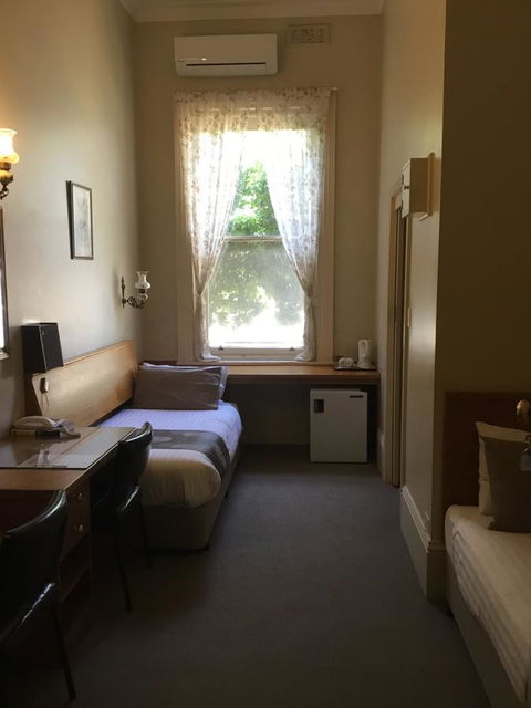 Campbell St Lodge - New Castle Holiday 24
