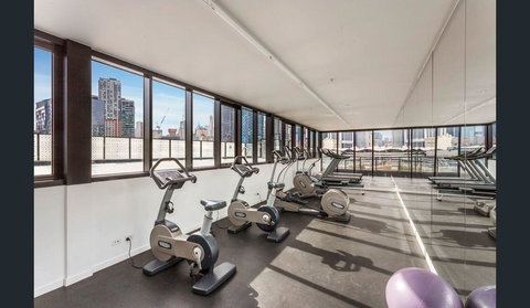 2Bedroom Apartment With Views In Docklands Next To CBD & Marvel Stadium - New Castle Holiday 18