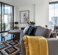 2Bedroom Apartment with Views in Docklands next to CBD  Marvel Stadium - New Castle Holiday