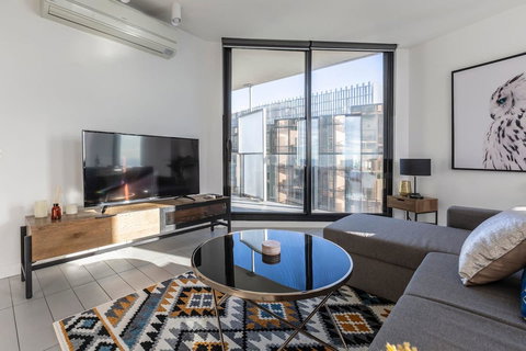 2Bedroom Apartment With Views In Docklands Next To CBD & Marvel Stadium - New Castle Holiday 2