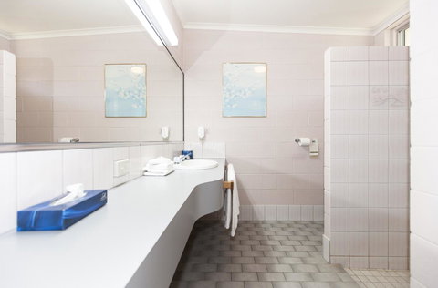 The Grampians Motel - New Castle Holiday 18