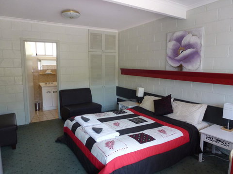 The Grampians Motel - New Castle Holiday 42