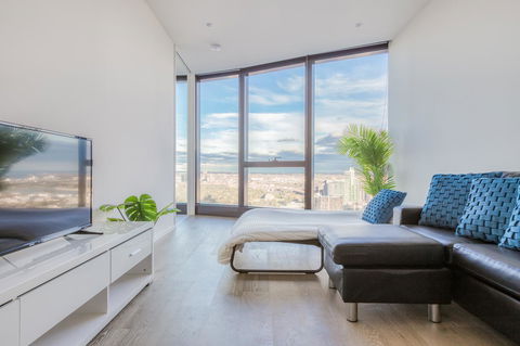 New Eureka 108 Hotel Apartments - New Castle Holiday 8