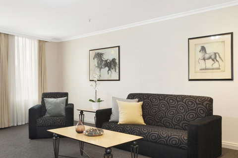 Melbourne Metropole Central Official - New Castle Holiday 32