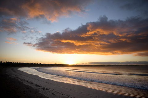 Deep Blue Hotel & Hot Springs - New Castle Holiday 24