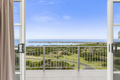 Deep Blue Hotel & Hot Springs - New Castle Holiday 23