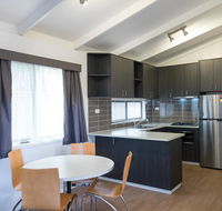 Amaroo Park - New Castle Holiday