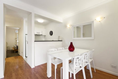 Melbourne Luxury Paradise - New Castle Holiday 6