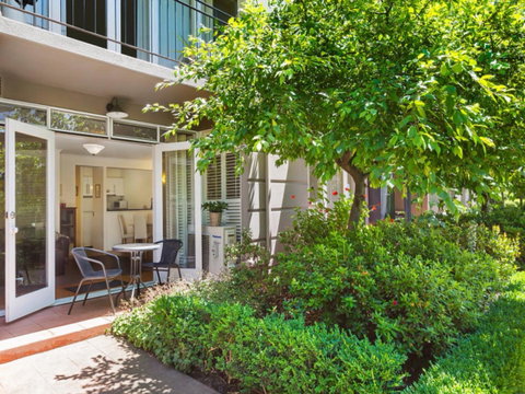 Melbourne Luxury Paradise - New Castle Holiday 10