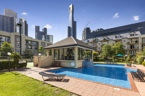 Melbourne Luxury Paradise - New Castle Holiday 7