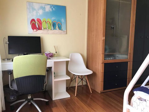 Nautique Beach House - New Castle Holiday 8