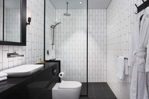 DoubleTree By Hilton Melbourne - New Castle Holiday 5