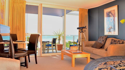 The Sandridge Motel - New Castle Holiday 12