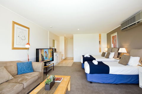 The Sandridge Motel - New Castle Holiday 36