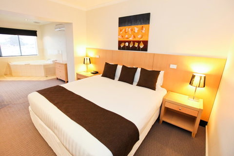 Mercure Hotel Mildura - New Castle Holiday 12
